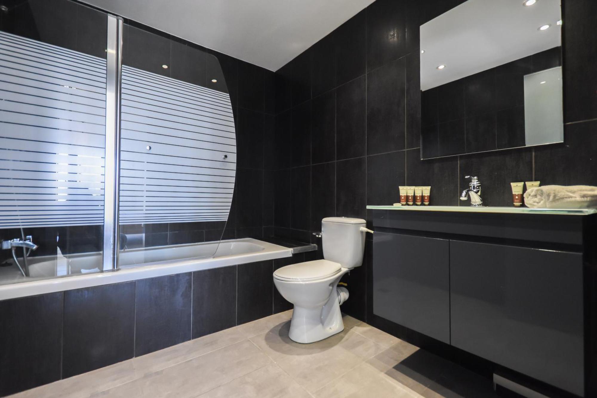 Peaceful 2Br In Noga By Holyguest Apartment Tel Aviv Luaran gambar